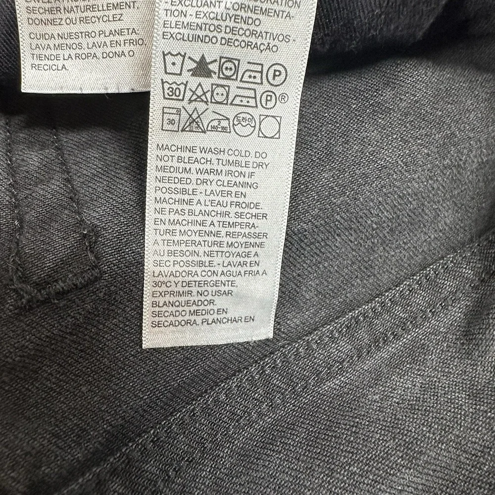 Levi's 502 Men's Premium Jeans 34x30 Black Denim Leather Patch Big E Tag